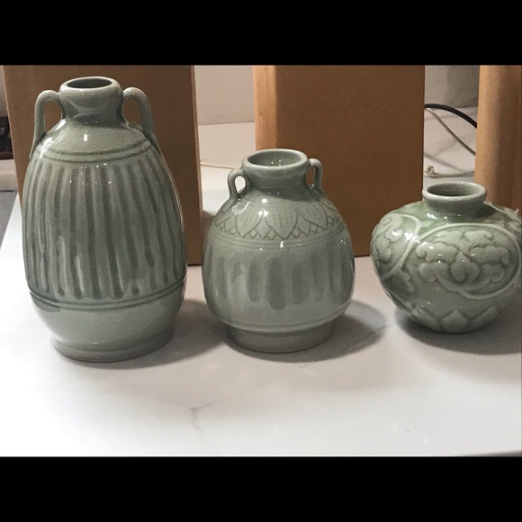 Accents New In Boxes 3 Stunning Light Sage Green Vases Small Hand
